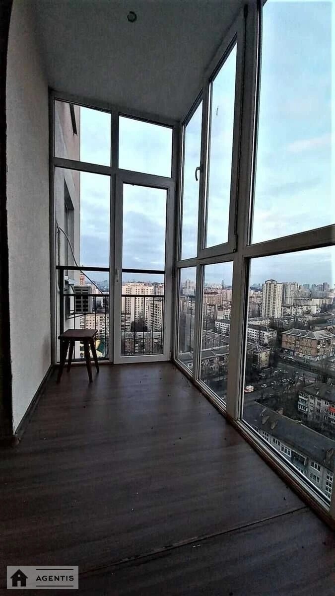 Apartment for rent. 1 room, 50 m², 18 floor/19 floors. Garmatna, Kyiv. 
