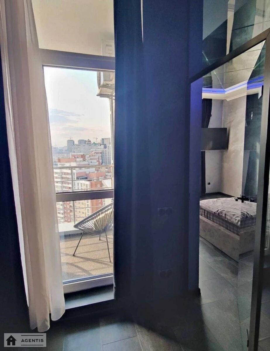 Apartment for rent. 2 rooms, 55 m², 17 floor/24 floors. 7, Dzhona Makkeyna vul. Ivana Kudri, Kyiv. 
