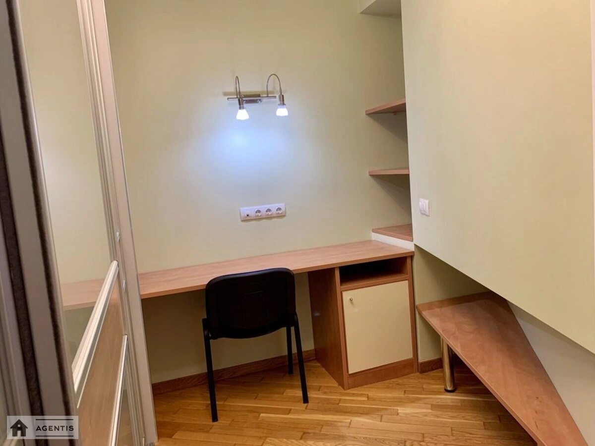 Здам квартиру. 2 rooms, 74 m², 4th floor/12 floors. Татарська, Київ. 