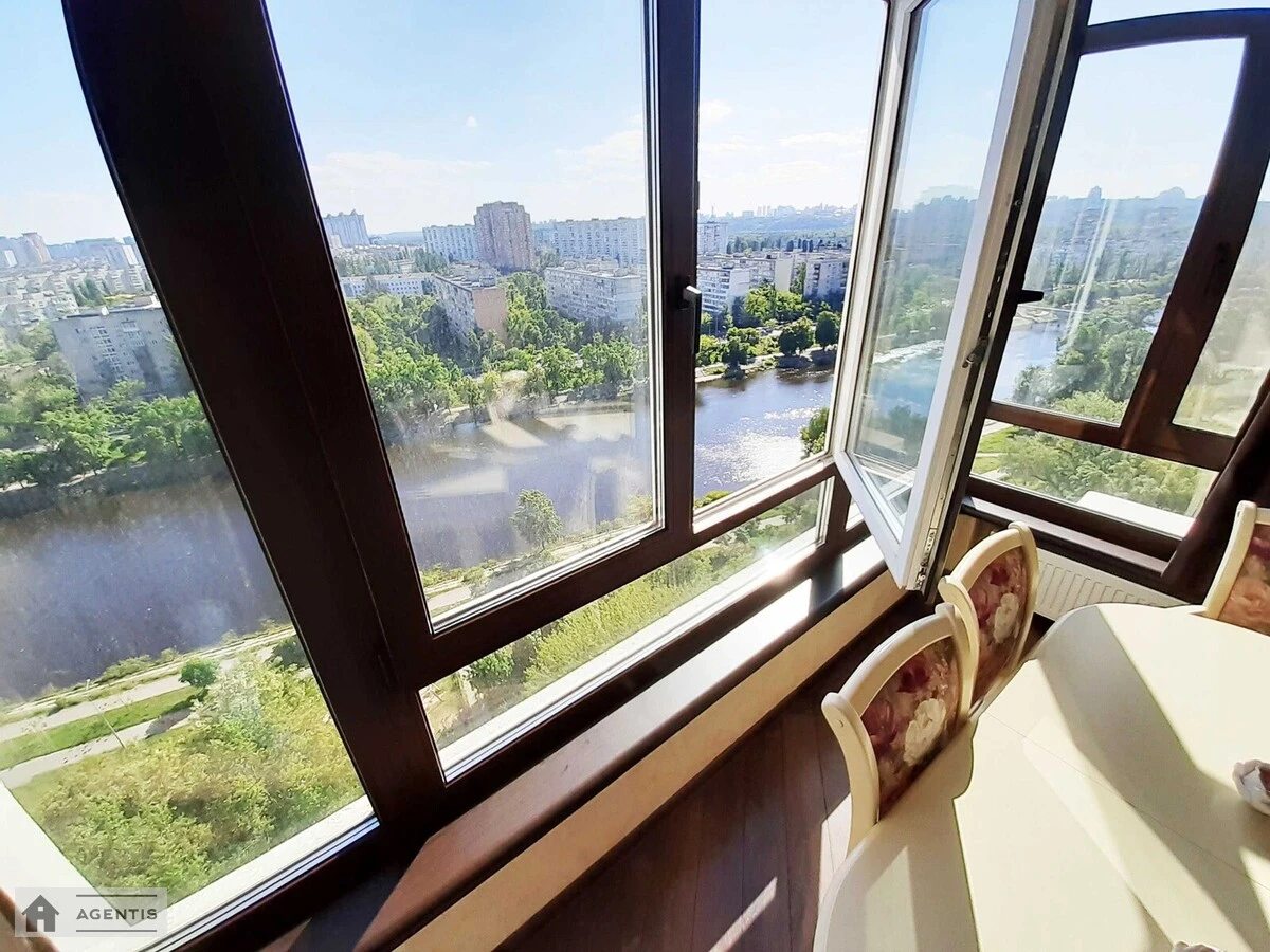 Apartment for rent. 2 rooms, 86 m², 14 floor/26 floors. 15, Ovanesa Tumanyana vul., Kyiv. 