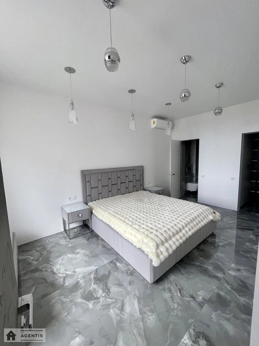 Apartment for rent. 3 rooms, 100 m², 12 floor/30 floors. 14, Andriya Verkhohlyada vul. Mykhayla Drahomirova, Kyiv. 