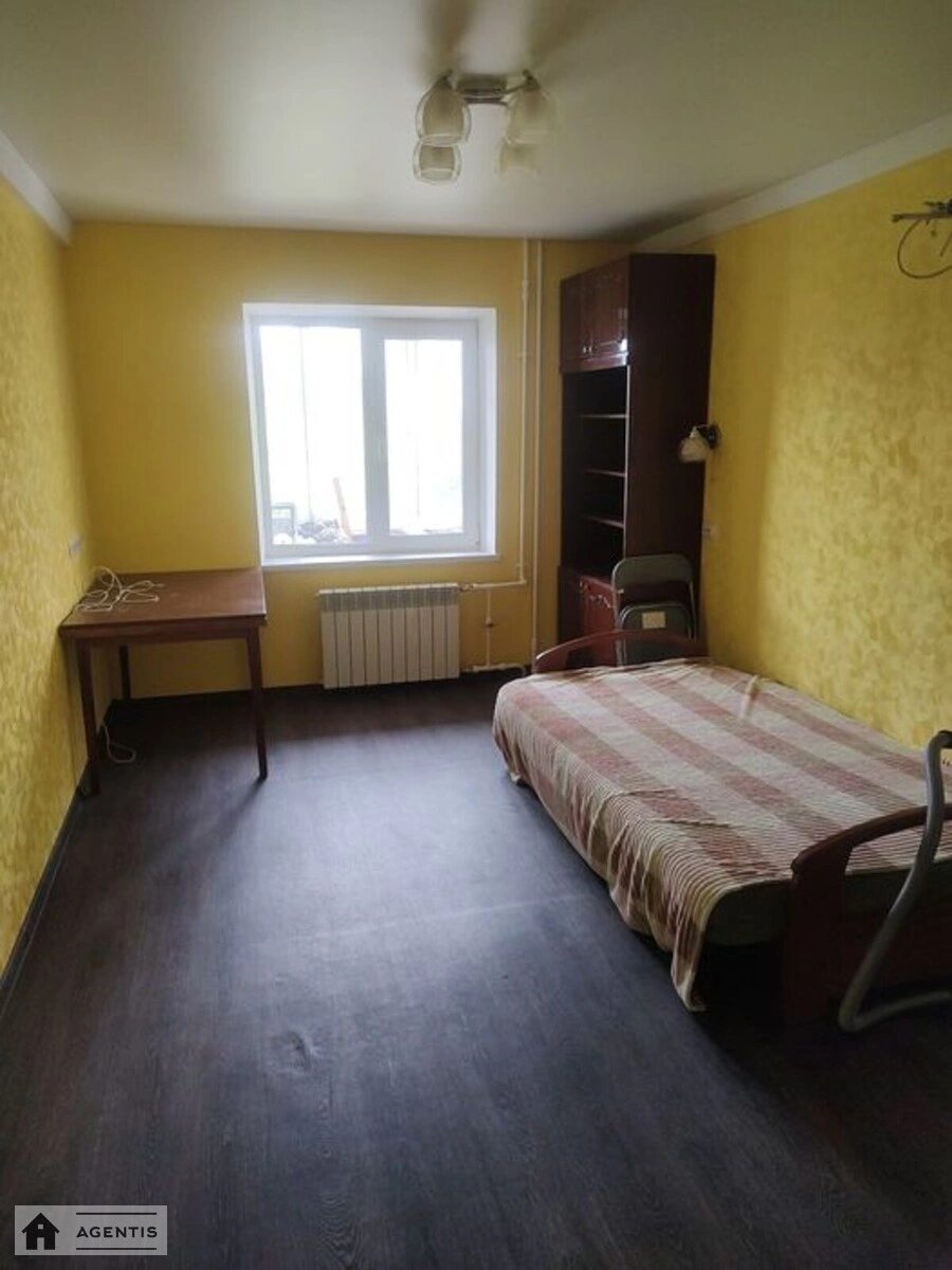 Сдам квартиру. 1 room, 60 m², 6th floor/9 floors. Оболонский район, Киев. 