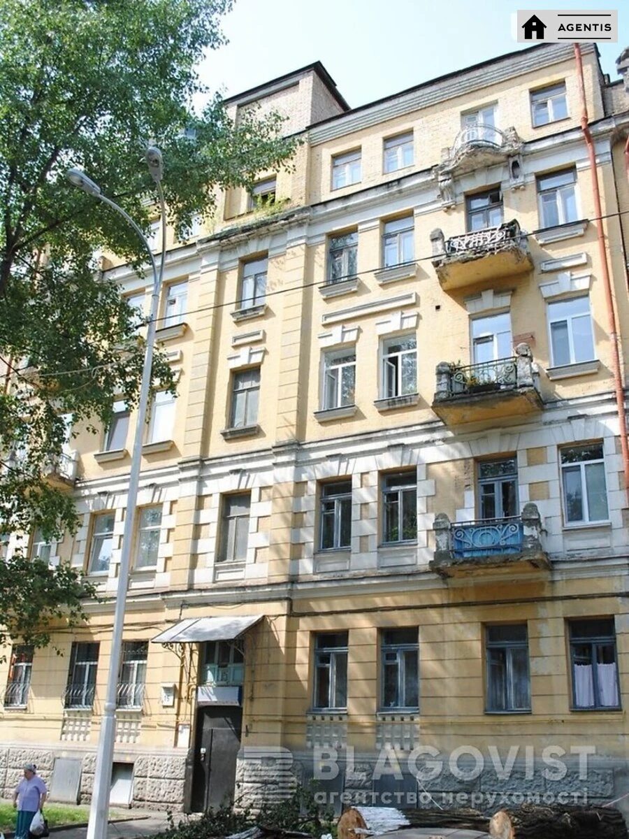 Apartment for rent. 1 room, 42 m², 5th floor/5 floors. 15, Nazarivska vul. Borysa Vyetrova, Kyiv. 