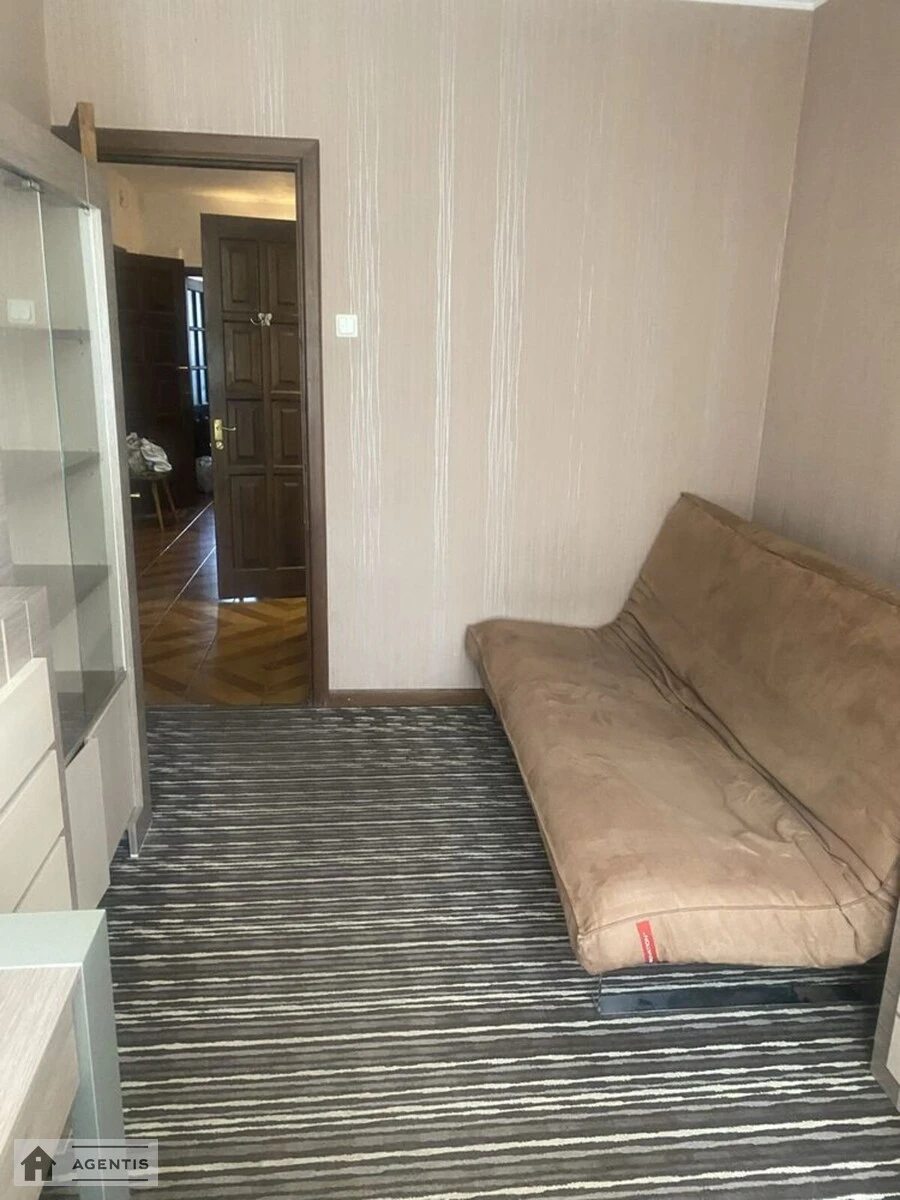 Здам квартиру. 3 rooms, 80 m², 3rd floor/12 floors. 4, Петра Болбочана вул. (Командарма Каменєва), Київ. 