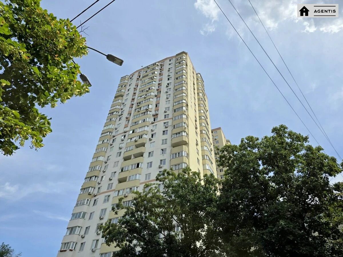 Apartment for rent. 3 rooms, 93 m², 22 floor/24 floors. 37, Garmatna 37, Kyiv. 