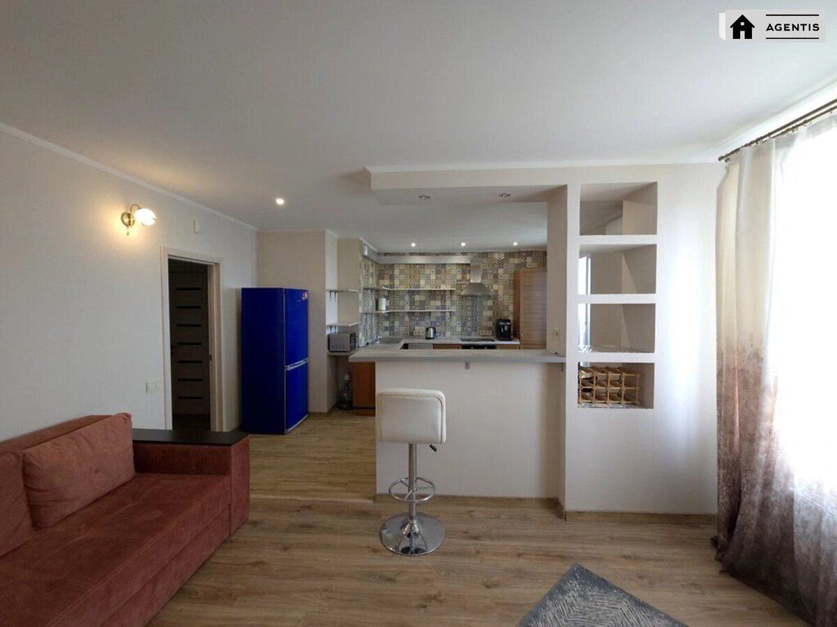 Apartment for rent. 3 rooms, 93 m², 22 floor/24 floors. 37, Garmatna 37, Kyiv. 