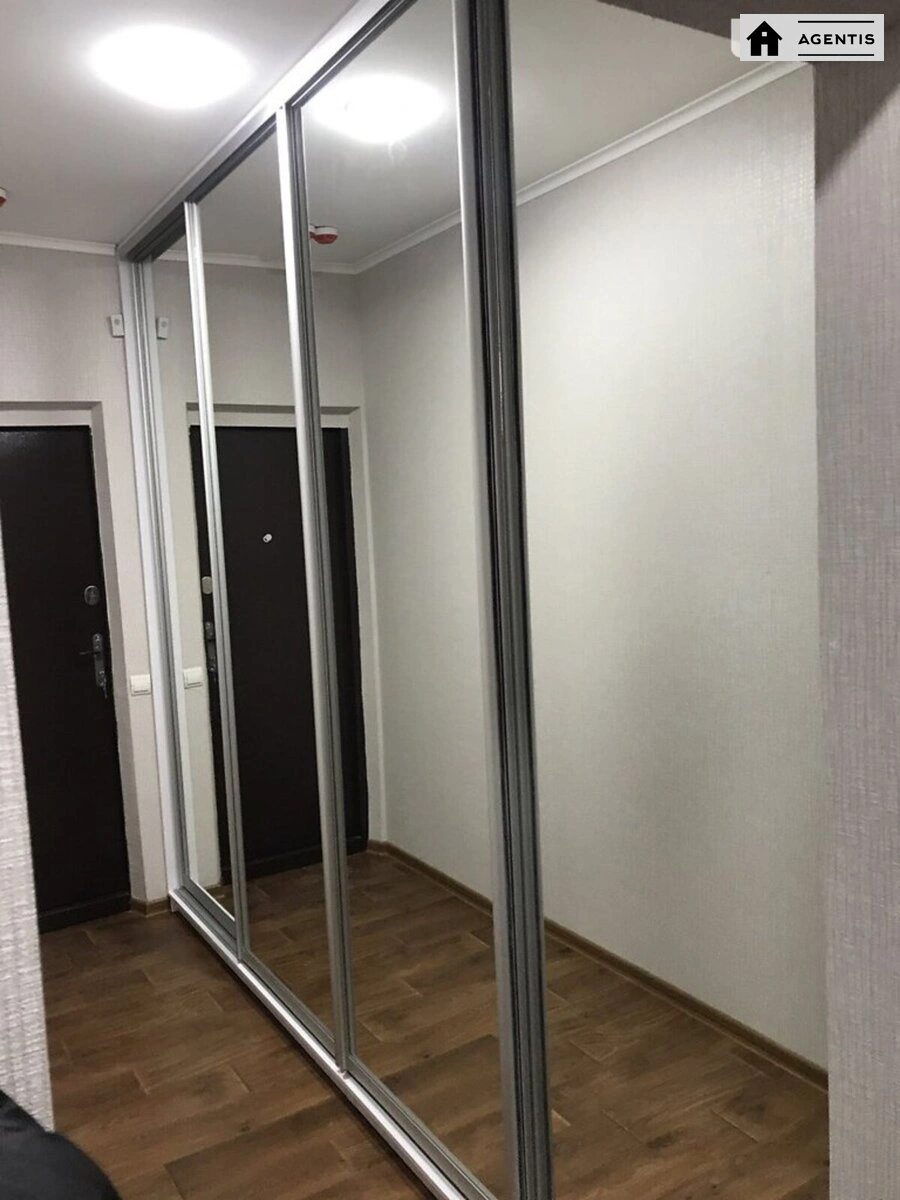 Здам квартиру. 2 rooms, 55 m², 8th floor/24 floors. 54, Ревуцького 54, Київ. 