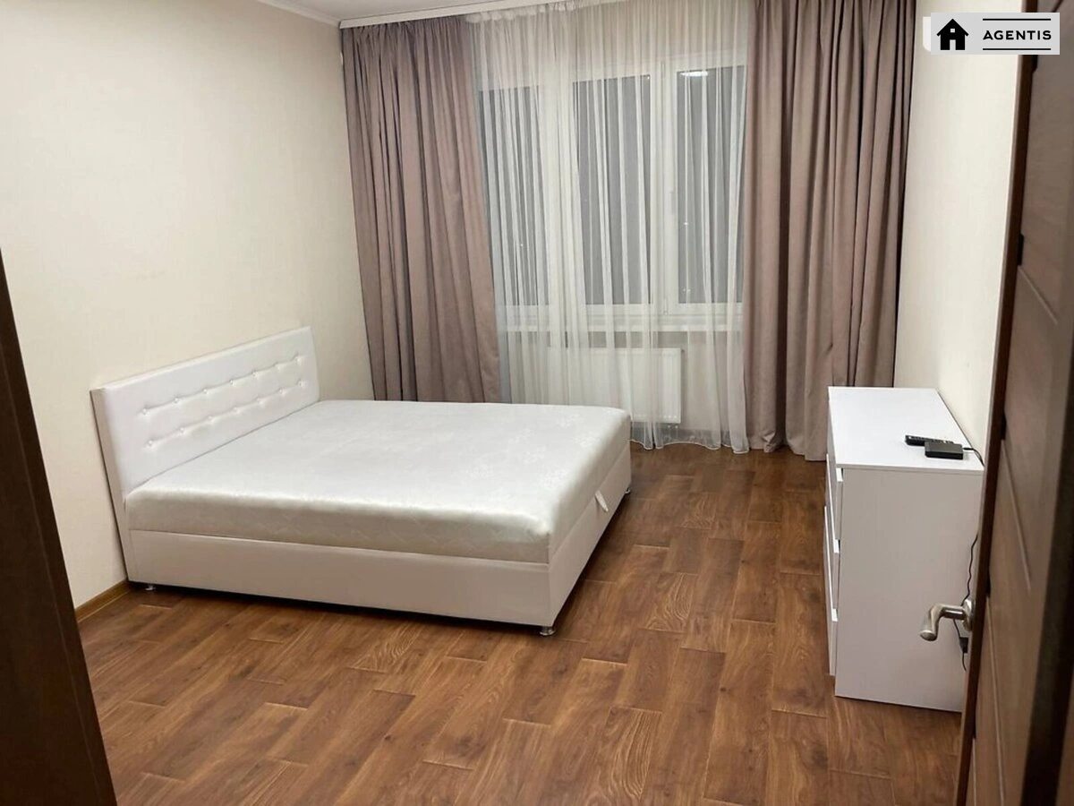 Apartment for rent. 2 rooms, 55 m², 8th floor/24 floors. 54, Revutckogo 54, Kyiv. 