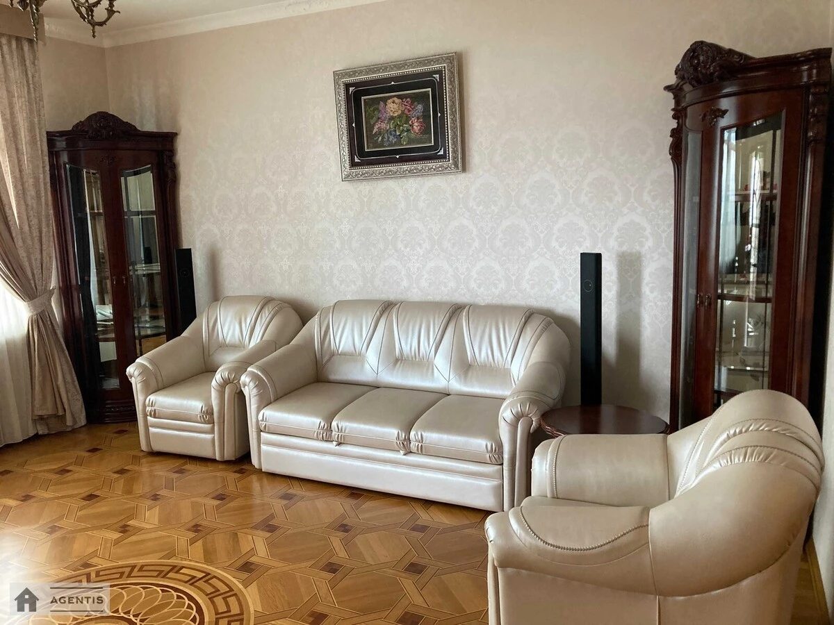 Apartment for rent. 3 rooms, 128 m², 12 floor/23 floors. 6, Nesterovskyy provulok, Kyiv. 