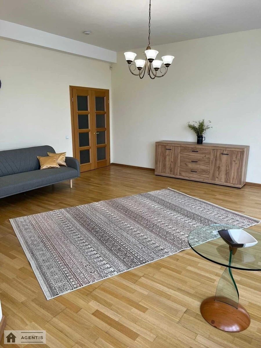 Здам квартиру. 3 rooms, 125 m², 4th floor/8 floors. 2, Лисенка 2, Київ. 