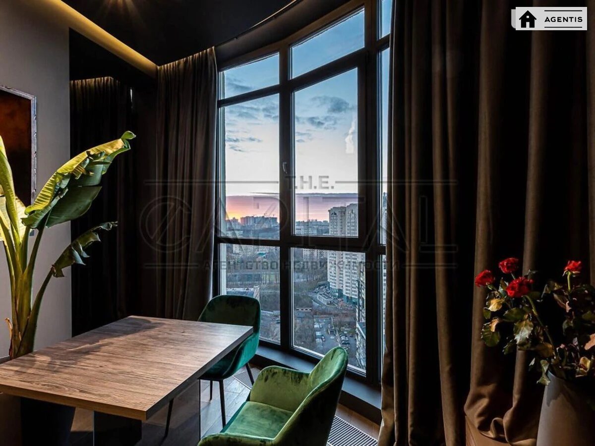 Apartment for rent. 3 rooms, 200 m², 24 floor/24 floors. 2, Henerala Shapovala , Kyiv. 