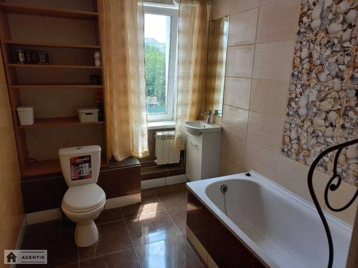 Здам квартиру. 2 rooms, 65 m², 2nd floor/2 floors. Деснянський район, Київ. 