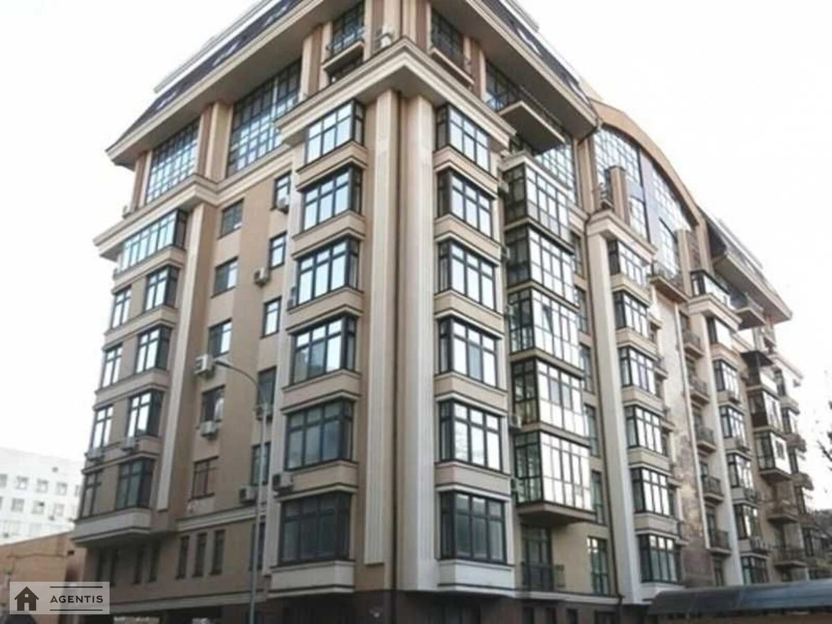 Сдам квартиру. 4 rooms, 150 m², 3rd floor/10 floors. 23, Назарівська вул. (Бориса Вєтрова), Киев. 