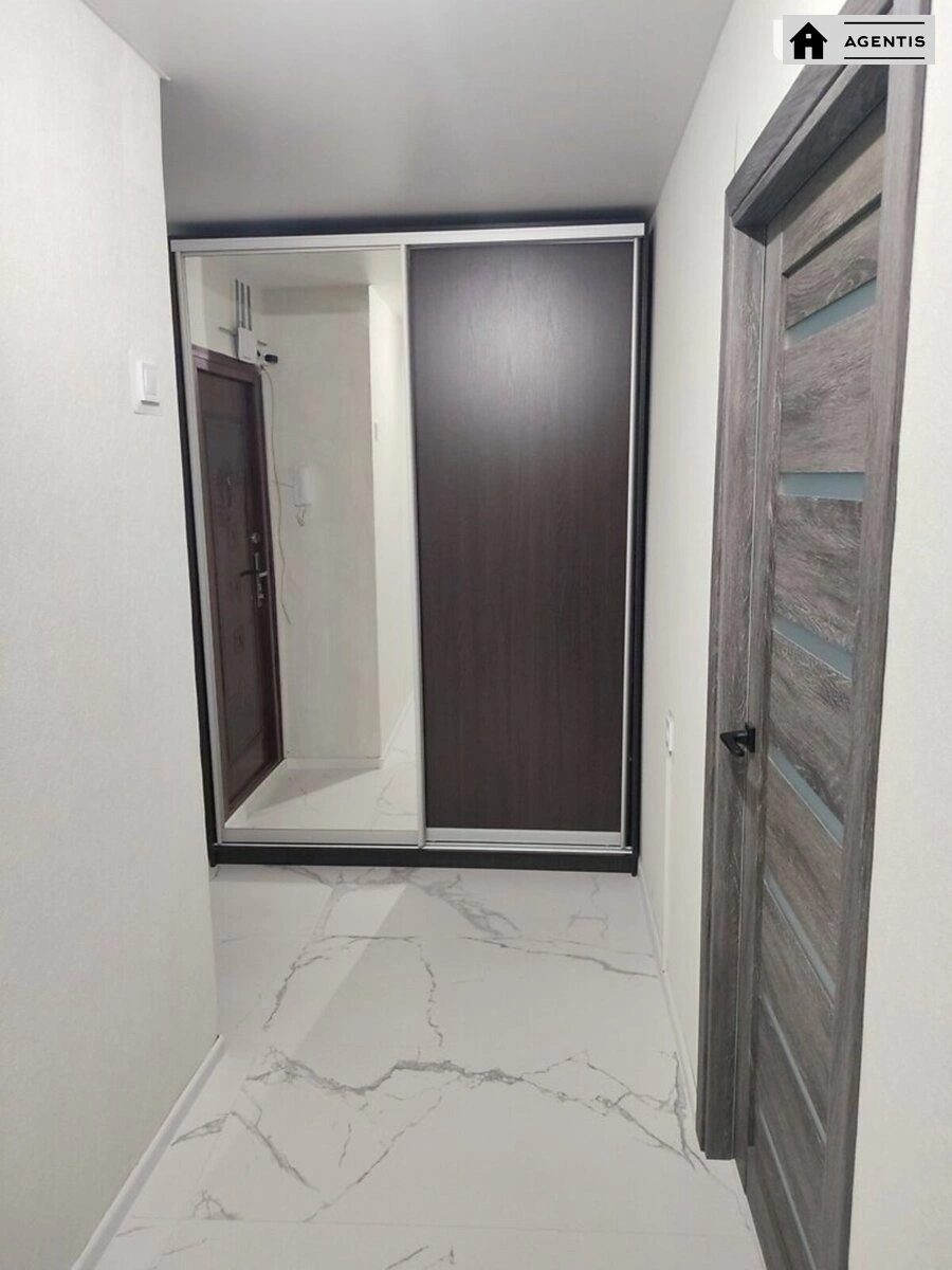 Здам квартиру. 1 room, 36 m², 8th floor/9 floors. 12, Архітектора Вербицького вул., Київ. 