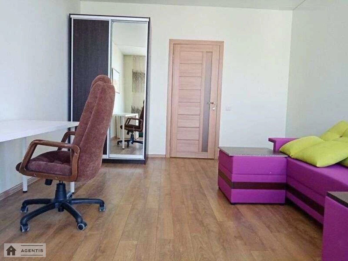 Apartment for rent. 2 rooms, 76 m², 14 floor/22 floors. Kazymyra Malevycha vul., Kyiv. 
