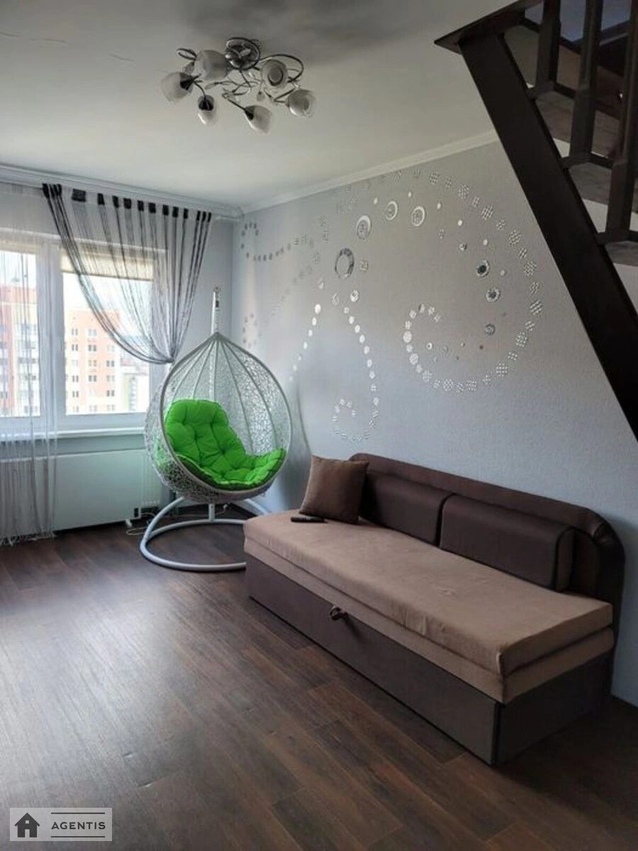 Apartment for rent. 3 rooms, 75 m², 25 floor/25 floors. 2, Miloslavska 2, Kyiv. 