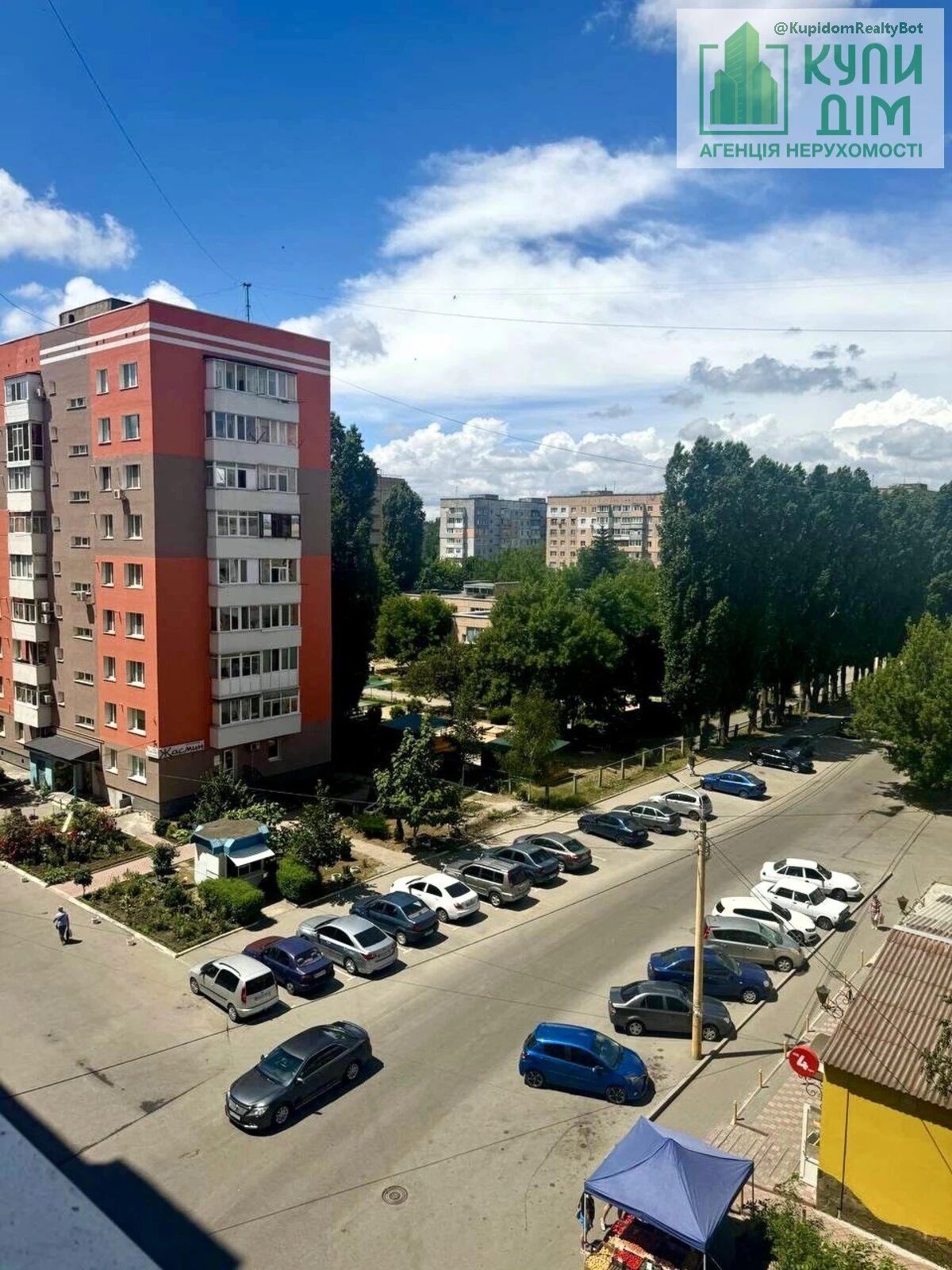Apartments for sale. 1 room, 30 m², 5th floor/9 floors. Vokzalna vulytsya Zhovtnevoyi Revolyutsiyi, Kropyvnytskyy. 
