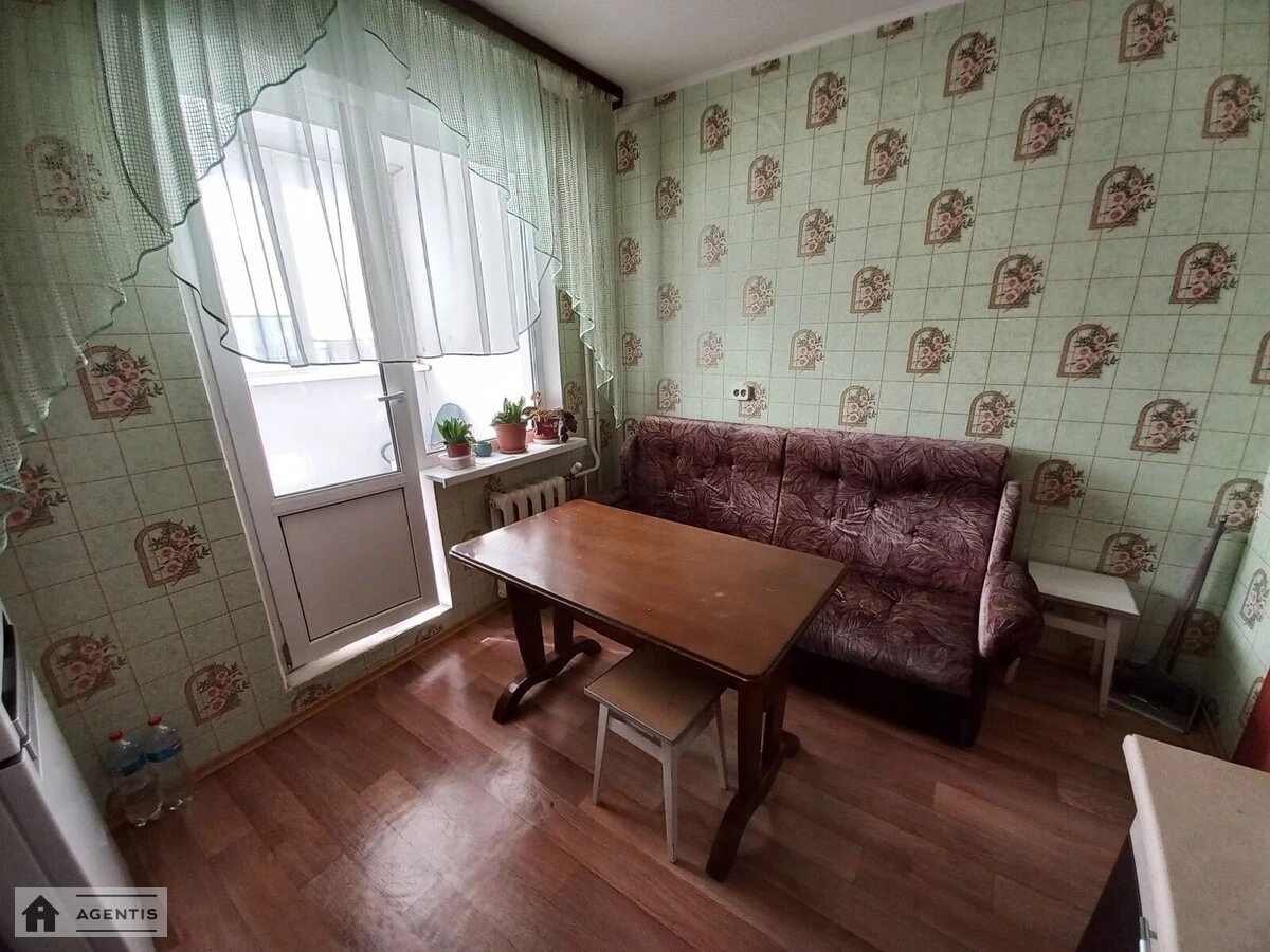 Apartment for rent. 1 room, 44 m², 18 floor/25 floors. 38, Urlivska 38, Kyiv. 