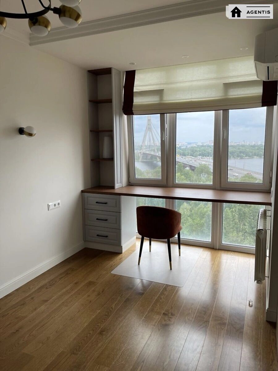 Apartment for rent. 2 rooms, 70 m², 12 floor/23 floors. 2, Volodymyra Ivasyuka prosp. Heroyiv Stalinhrada, Kyiv. 