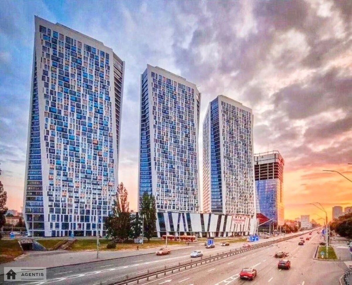 Здам квартиру. 3 rooms, 55 m², 6th floor/36 floors. 11, Берестейський просп. (Перемоги), Київ. 