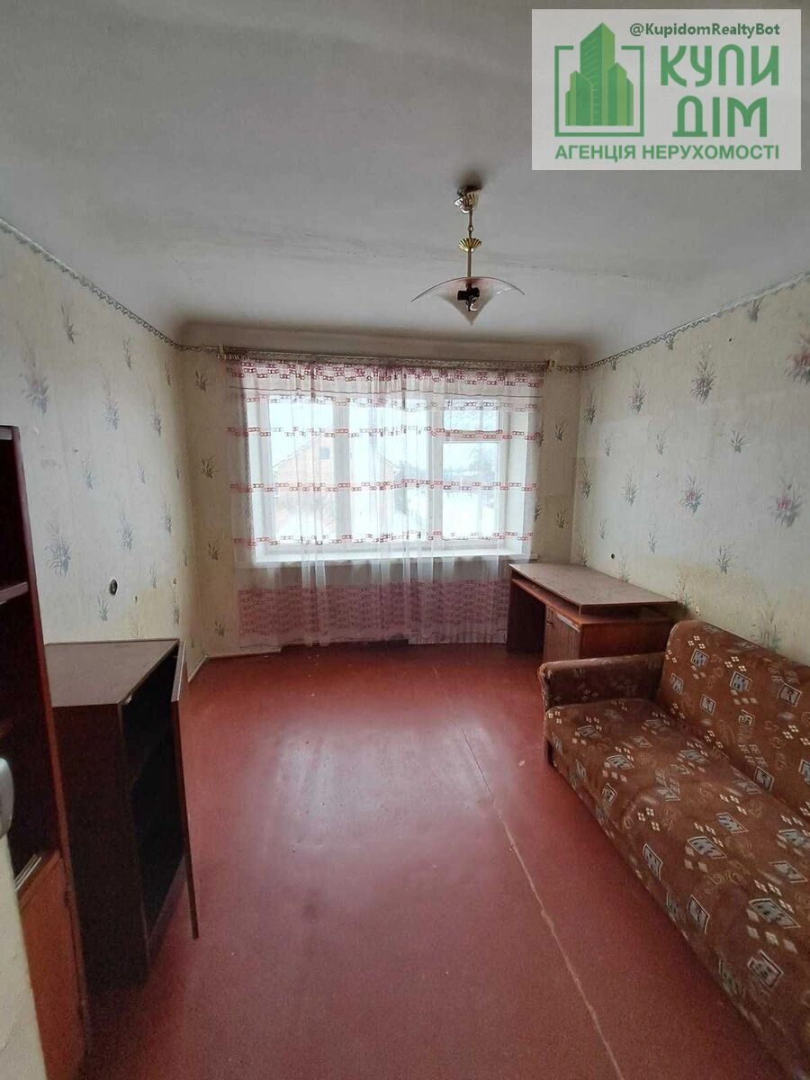 Apartments for sale 4 rooms, 62 m², 2nd fl./5 floors. Levka Matsiyevycha vul. Levanevskoho, Kropyvnytskyy. 