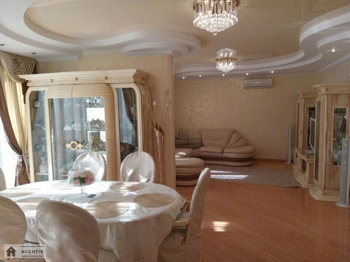 Apartment for rent. 4 rooms, 144 m², 18 floor/26 floors. 25, Dniprovska embankment 25, Kyiv. 