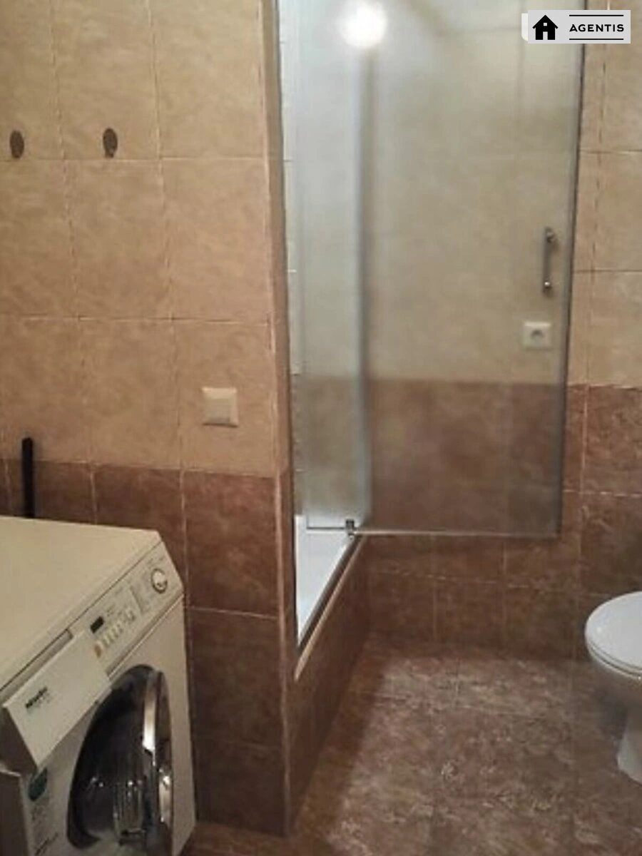 Здам квартиру. 1 room, 46 m², 4th floor/25 floors. 16, Воскресенська 16, Київ. 