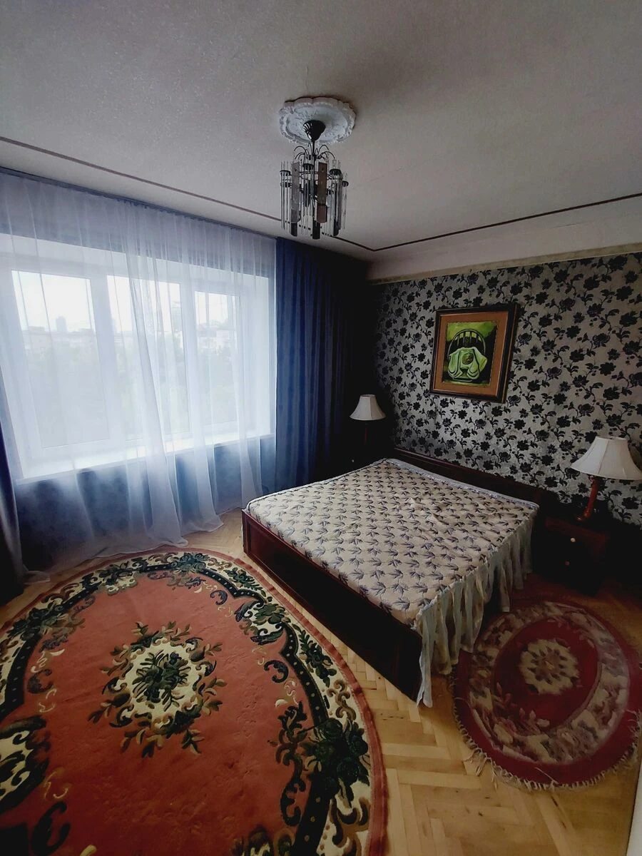 Apartment for rent. 3 rooms, 90 m², 10th floor/11 floors. 14, Henerala Almazova vul. Kutuzova, Kyiv. 