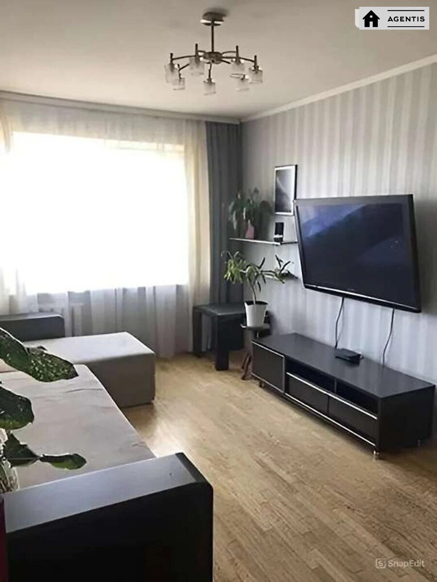 Apartment for rent. 1 room, 64 m², 6th floor/9 floors. 9, Dniprovska embankment 9, Kyiv. 