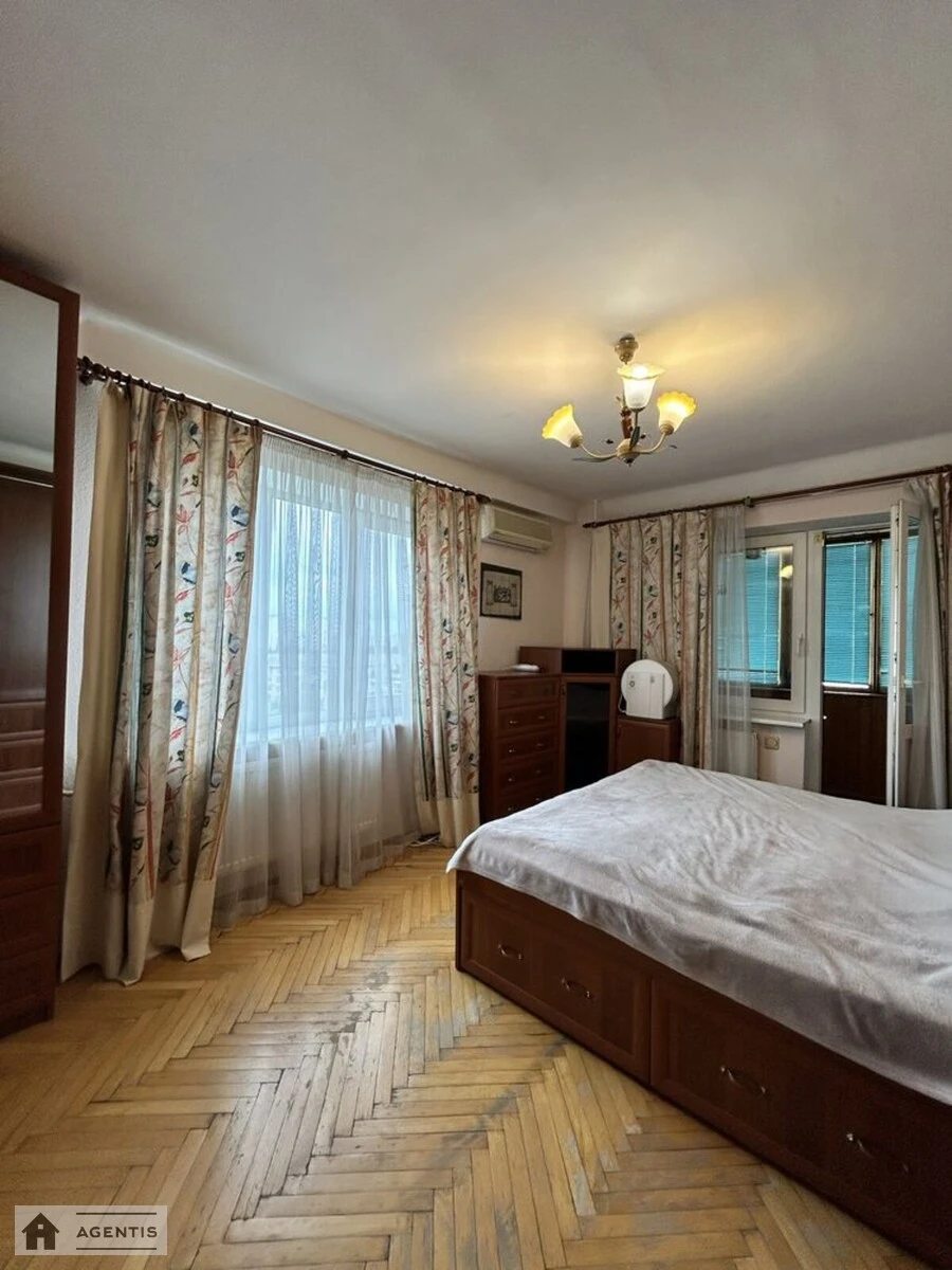 Здам квартиру. 2 rooms, 75 m², 8th floor/9 floors. Дніпровський район, Київ. 