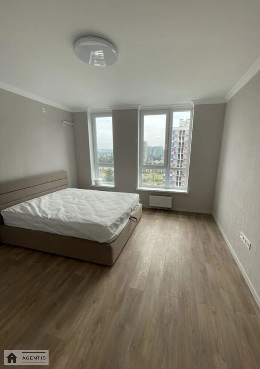 Здам квартиру. 1 room, 43 m², 17 floor/25 floors. 8, Гліба Бабіча вул. (Канальна), Київ. 