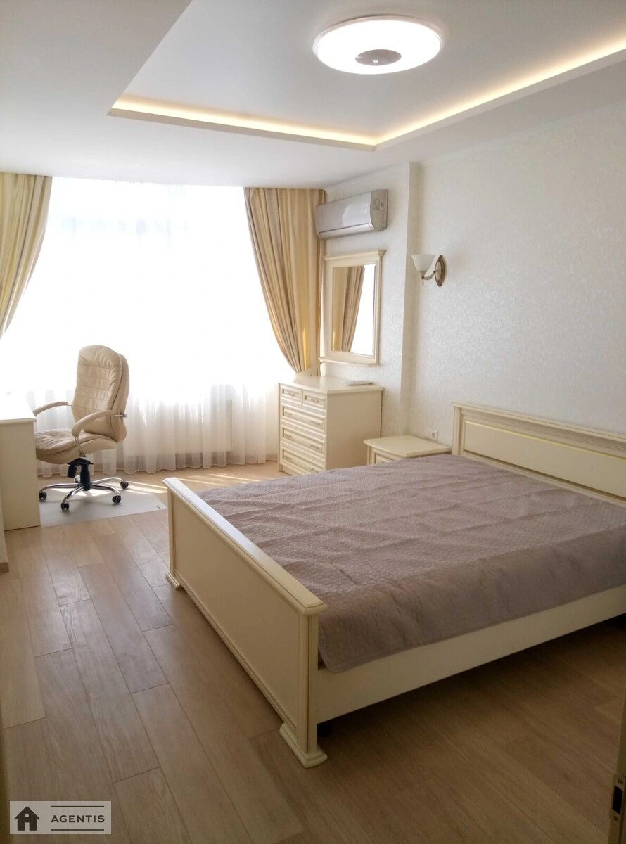 Apartment for rent. 2 rooms, 100 m², 20 floor/25 floors. 25, Degtyarivska 25, Kyiv. 