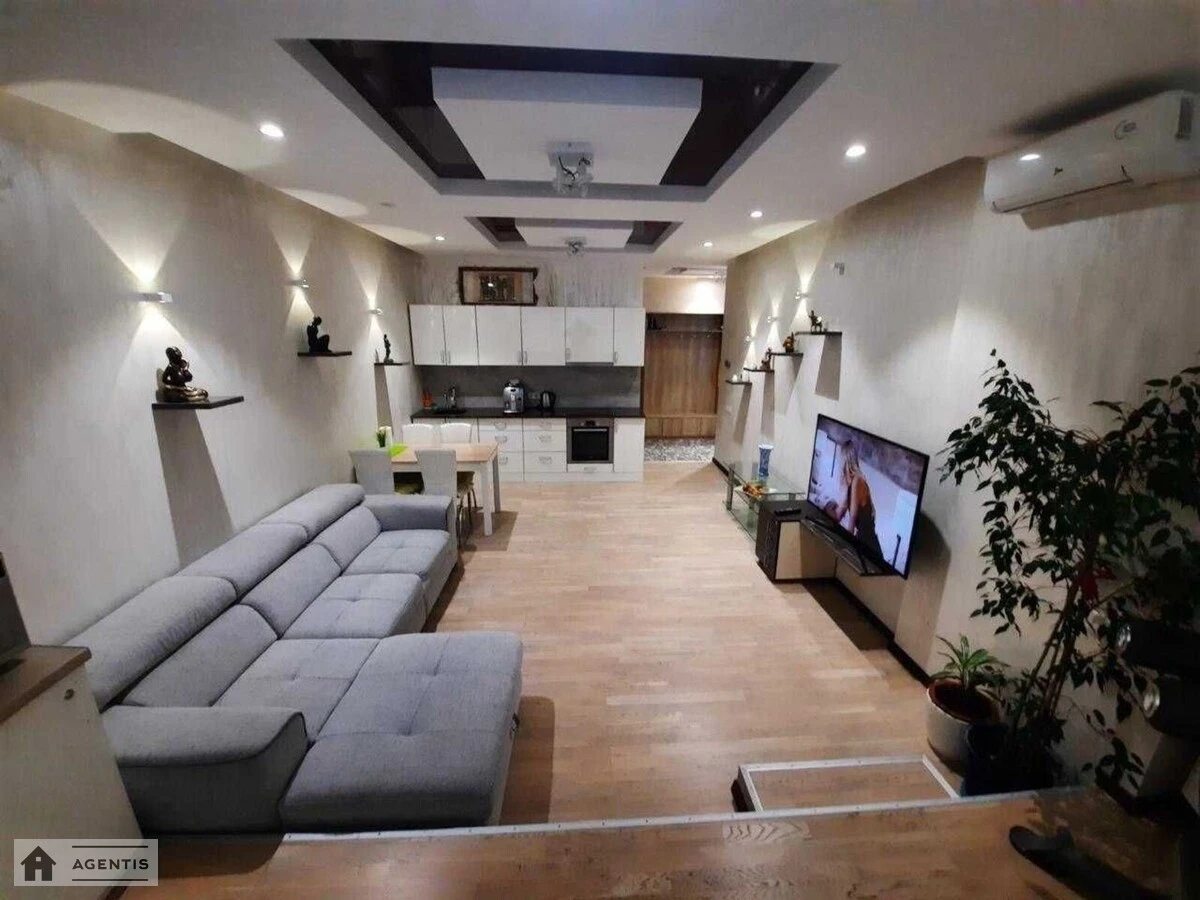 Apartment for rent. 3 rooms, 95 m², 2nd floor/24 floors. 2, Andriya Verkhohlyada vul. Mykhayla Drahomirova, Kyiv. 