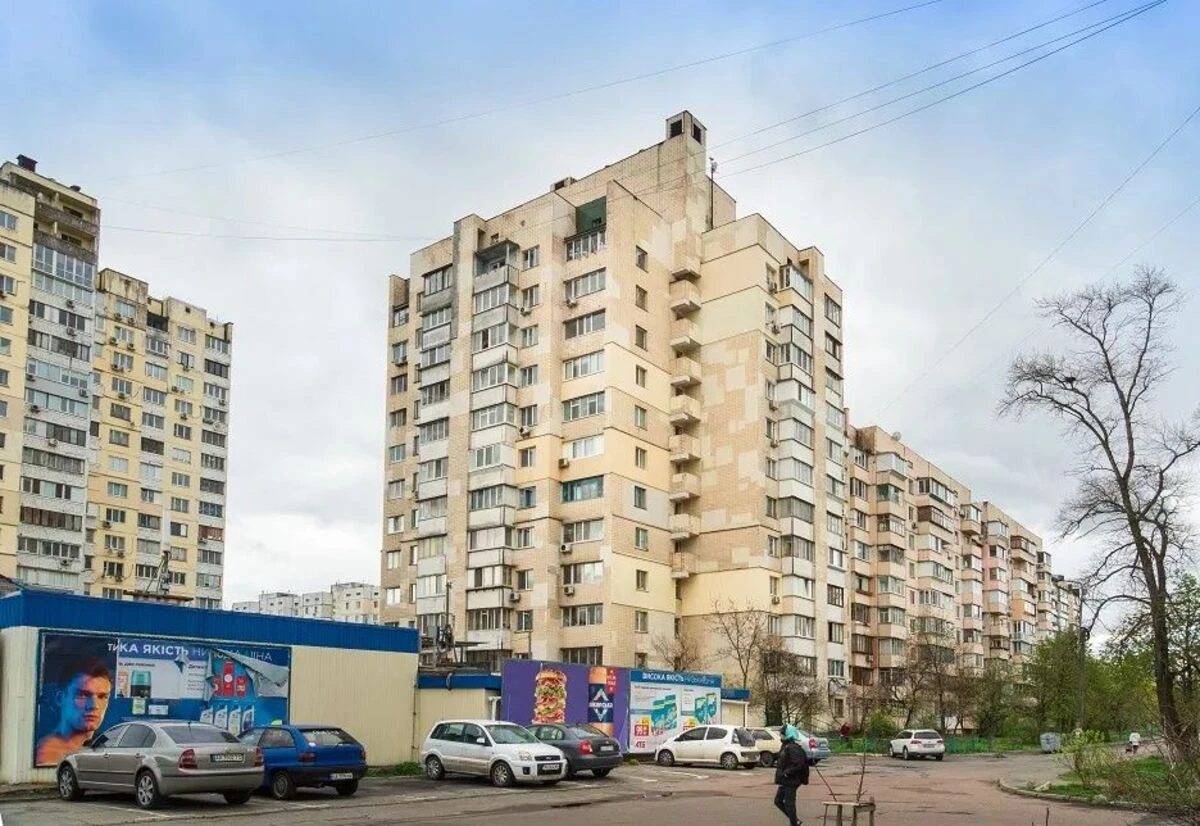 Сдам квартиру. 1 room, 35 m², 2nd floor/12 floors. 40, Героев Днепра 40, Киев. 