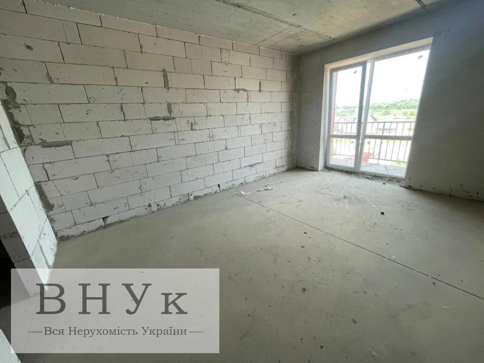 Apartments for sale 1 room, 42 m², 5th fl./6 floors. Petrykiv  Sheptytskoho vul., Ternopil. 