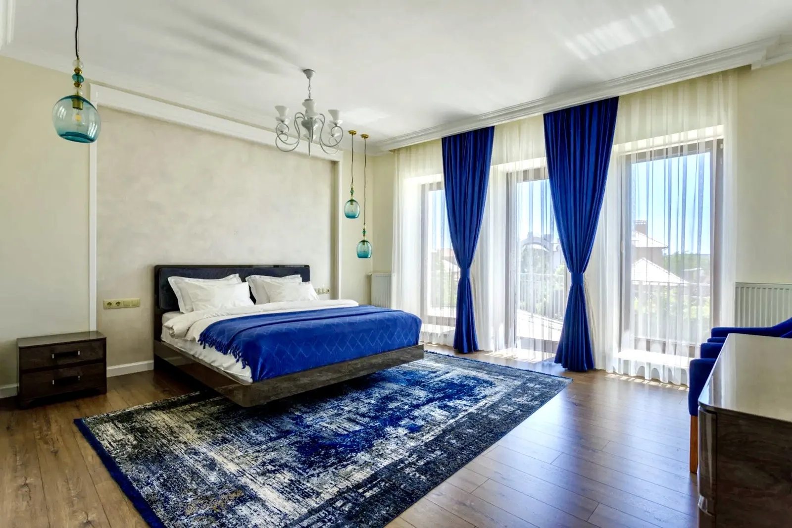 House for sale. 585 m², 2 floors. Tsentralna vul., Odesa. 