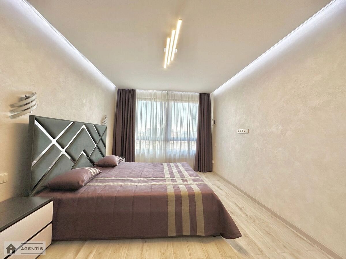 Apartment for rent. 2 rooms, 62 m², 15 floor/20 floors. 60, Golosiyivskiy 60, Kyiv. 