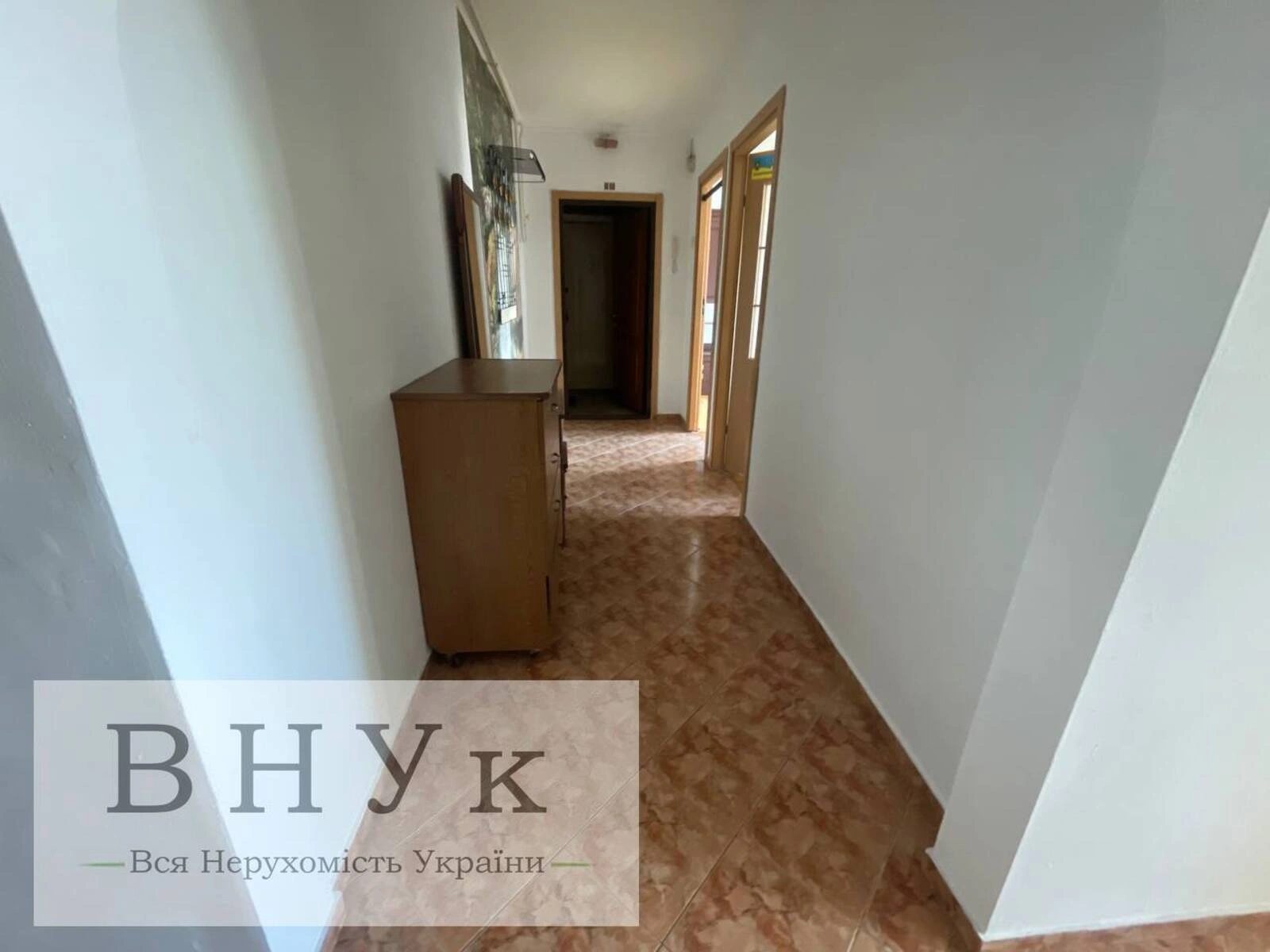 Продаж квартири 3 кімнати, 63 m², 7 пов./9 поверхів. Симоненка В. вул., Тернопіль. 