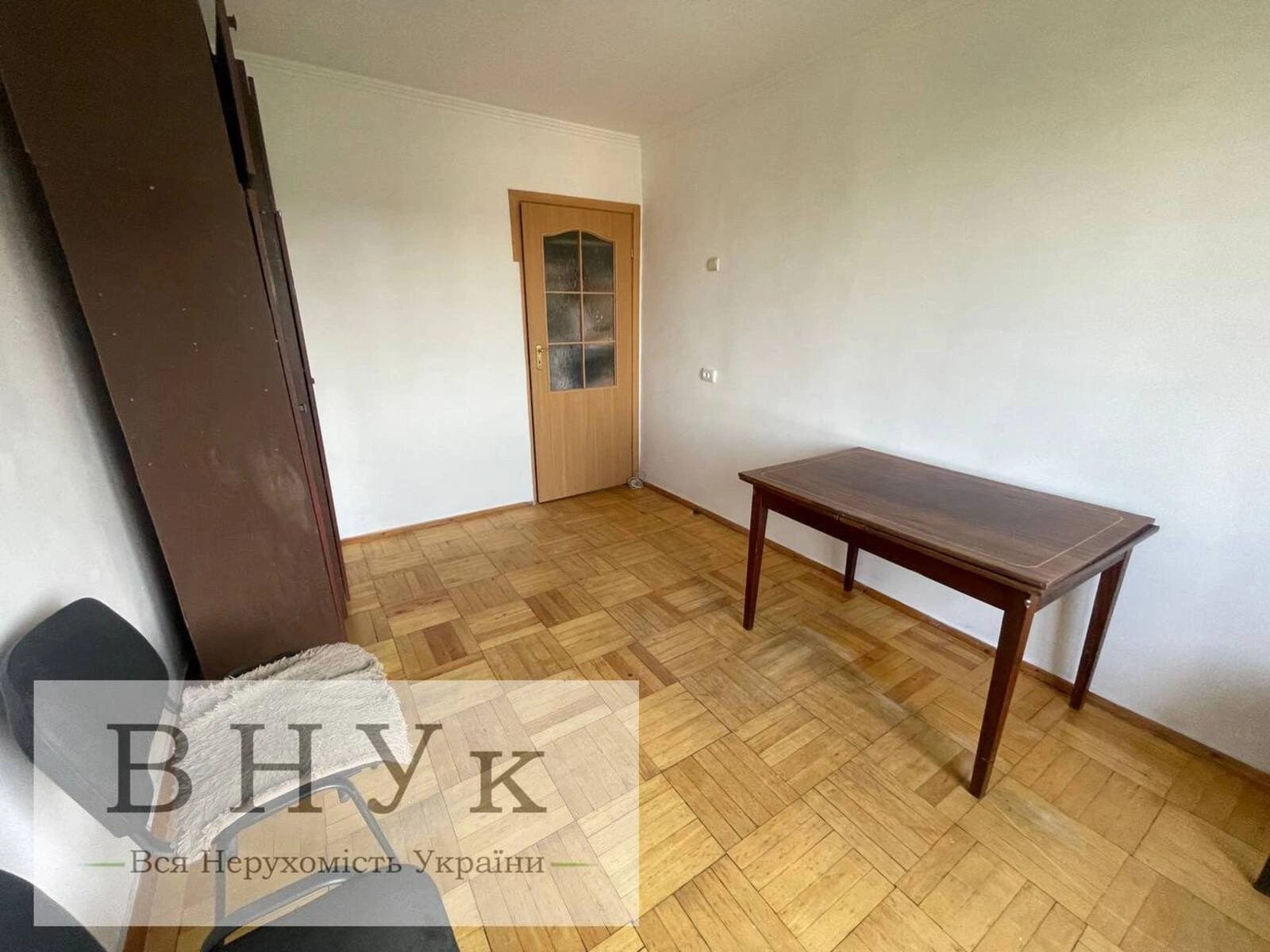 Продаж квартири 3 кімнати, 63 m², 7 пов./9 поверхів. Симоненка В. вул., Тернопіль. 