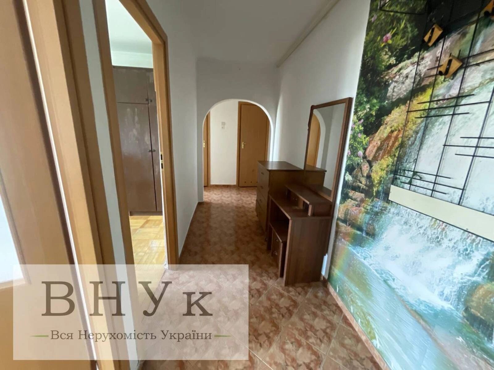 Apartments for sale 3 rooms, 63 m², 7th fl./9 floors. Symonenka V. vul., Ternopil. 