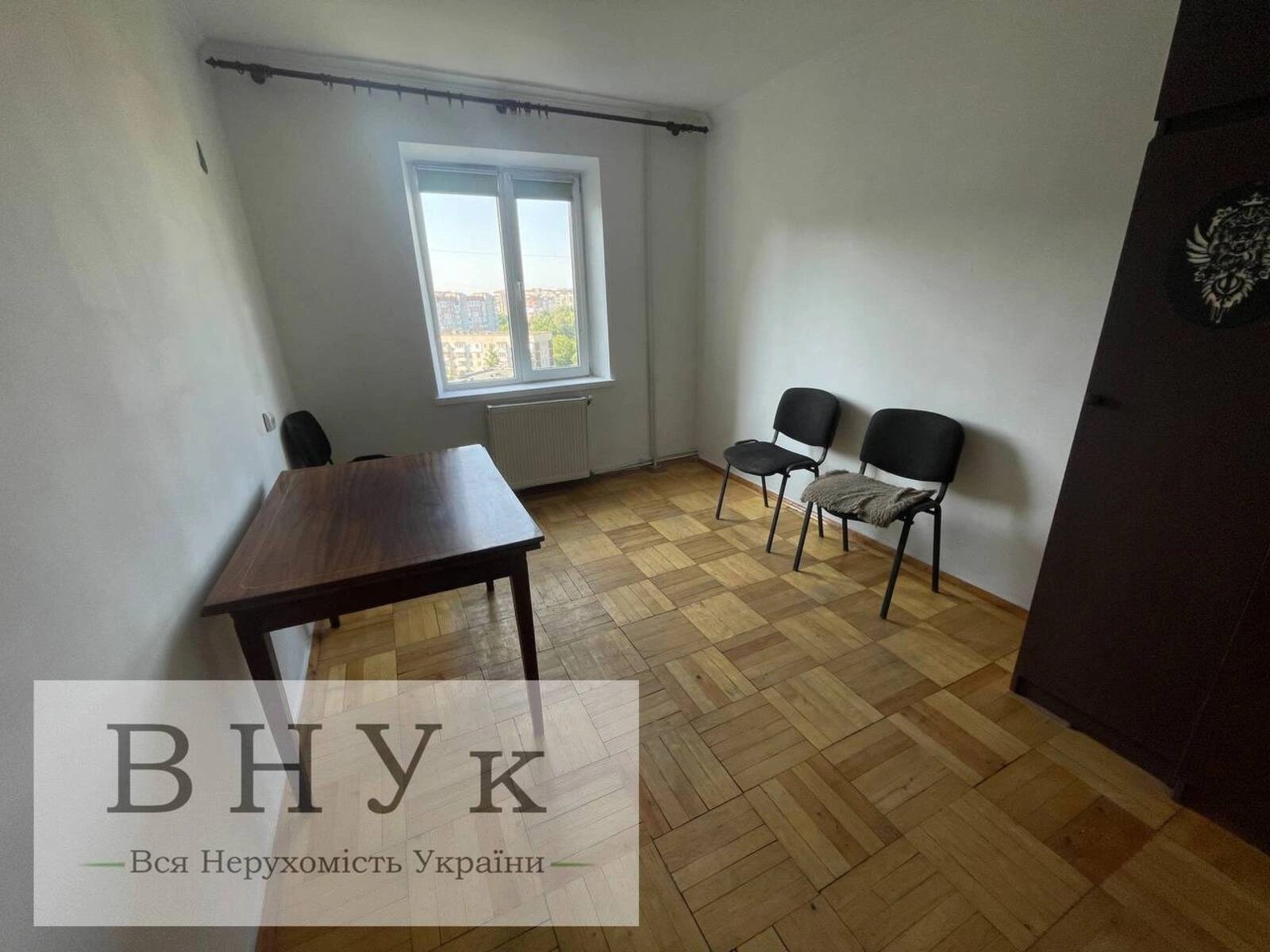 Продаж квартири 3 кімнати, 63 m², 7 пов./9 поверхів. Симоненка В. вул., Тернопіль. 