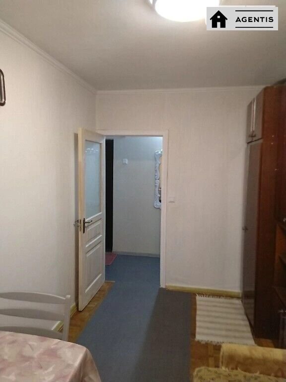 Apartment for rent. 2 rooms, 43 m², 3rd floor/5 floors. 7, Vatslava Havela bulv. Ivana Lepse, Kyiv. 