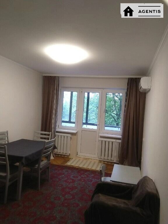 Apartment for rent. 2 rooms, 43 m², 3rd floor/5 floors. 7, Vatslava Havela bulv. Ivana Lepse, Kyiv. 