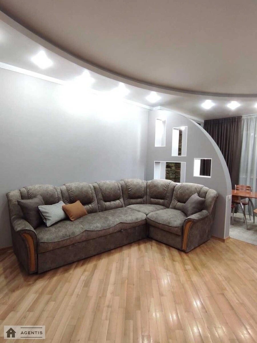 Apartment for rent. 2 rooms, 97 m², 17 floor/25 floors. 31, Predslavynska 31, Kyiv. 