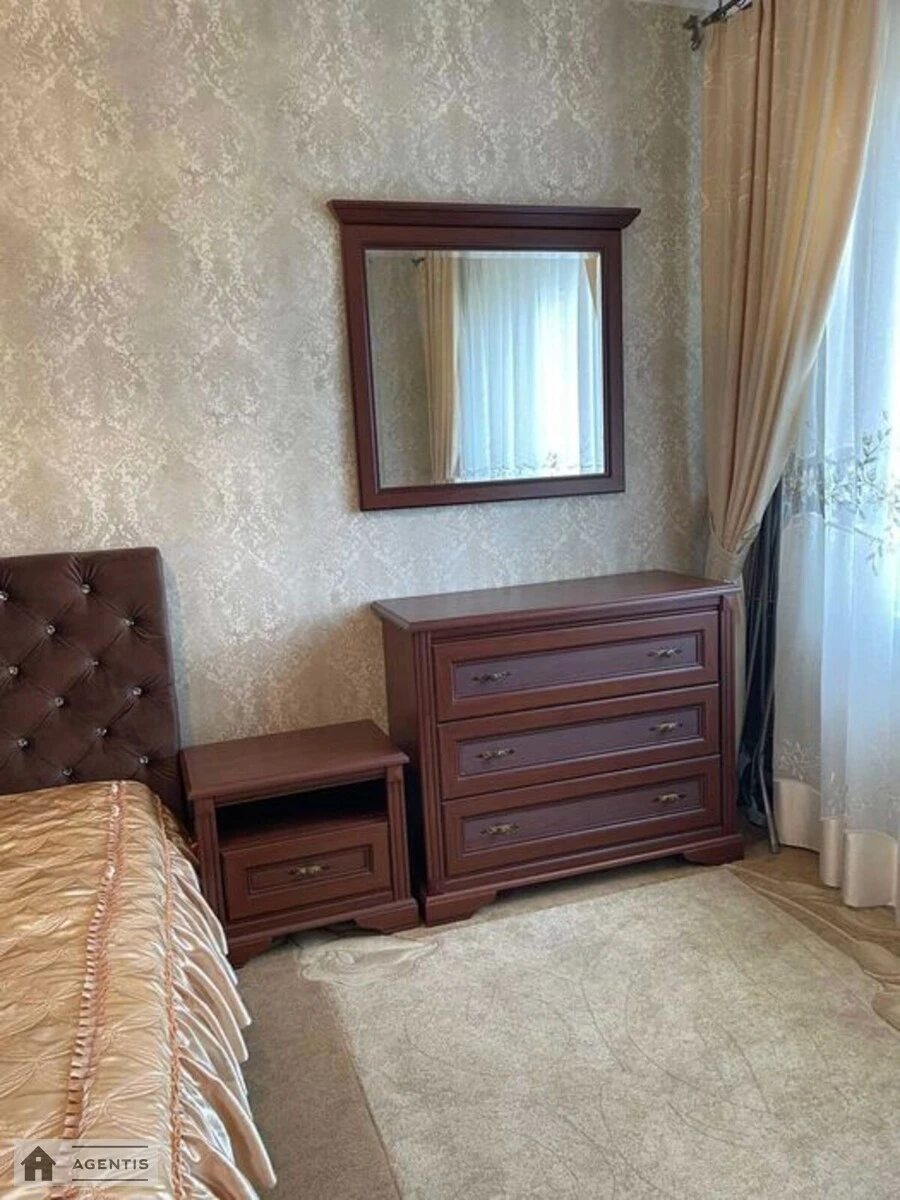 Apartment for rent. 3 rooms, 91 m², 9th floor/16 floors. 21, Mashynobudivna 21, Kyiv. 