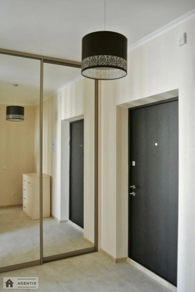 Apartment for rent. 1 room, 60 m², 8th floor/30 floors. 8, Oleksandra Myshuhy vul., Kyiv. 