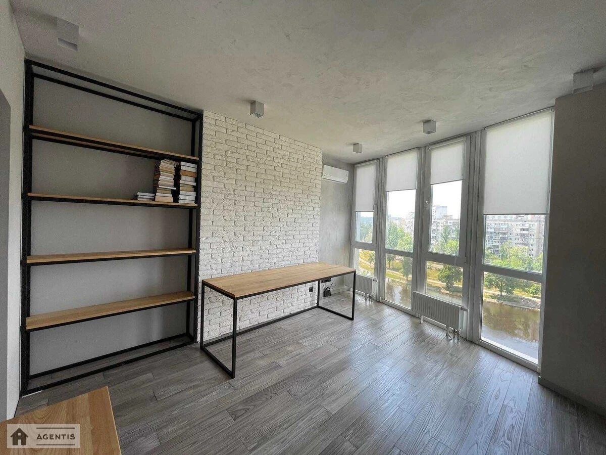 Apartment for rent. 3 rooms, 115 m², 7th floor/34 floors. 30, Sobornosti prosp. Vozzyednannya, Kyiv. 