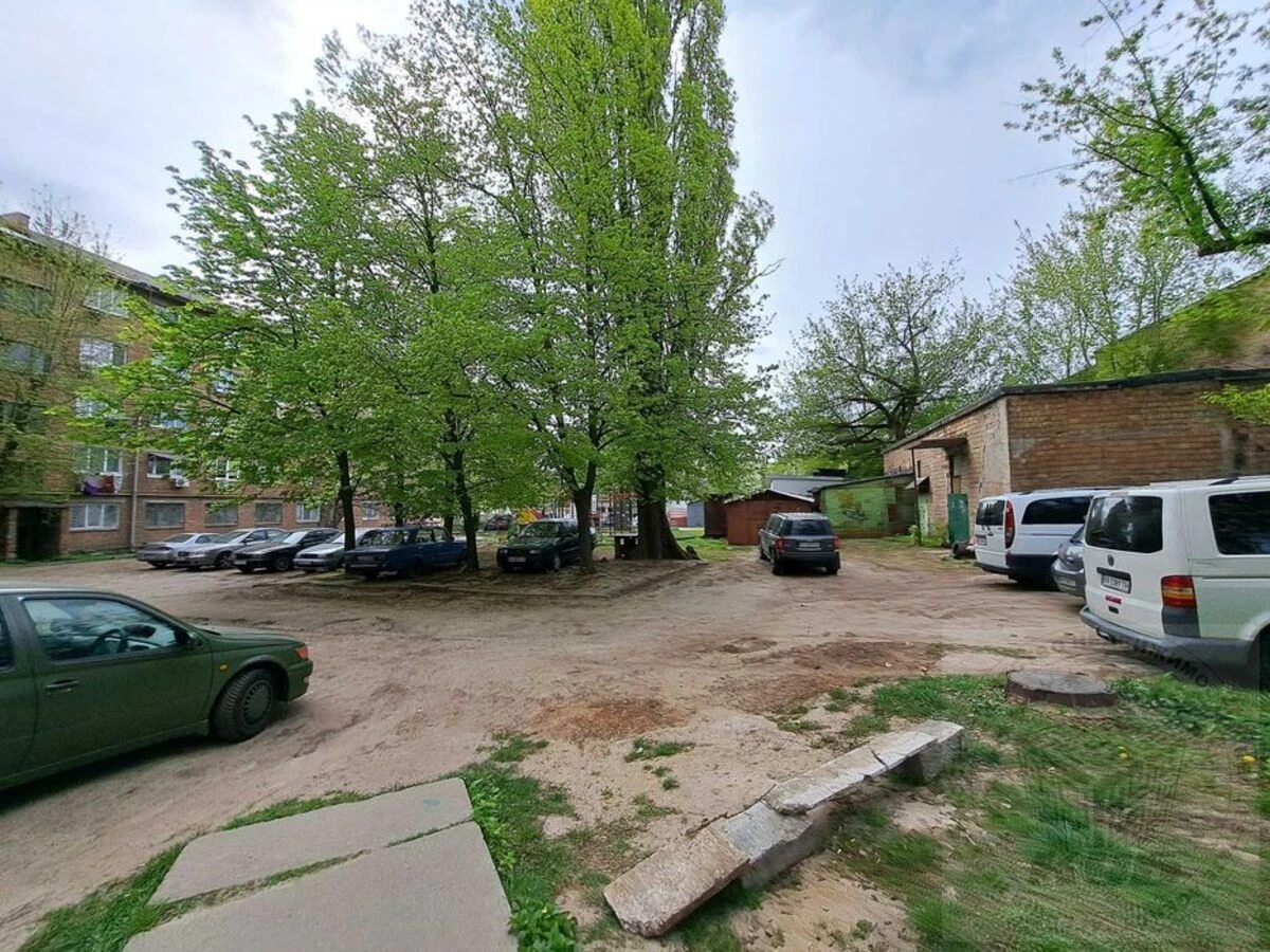 Продаж квартири 1 кімната, 29 m², 2 пов./9 поверхів. 35, Дегтярівська 35, Київ. 