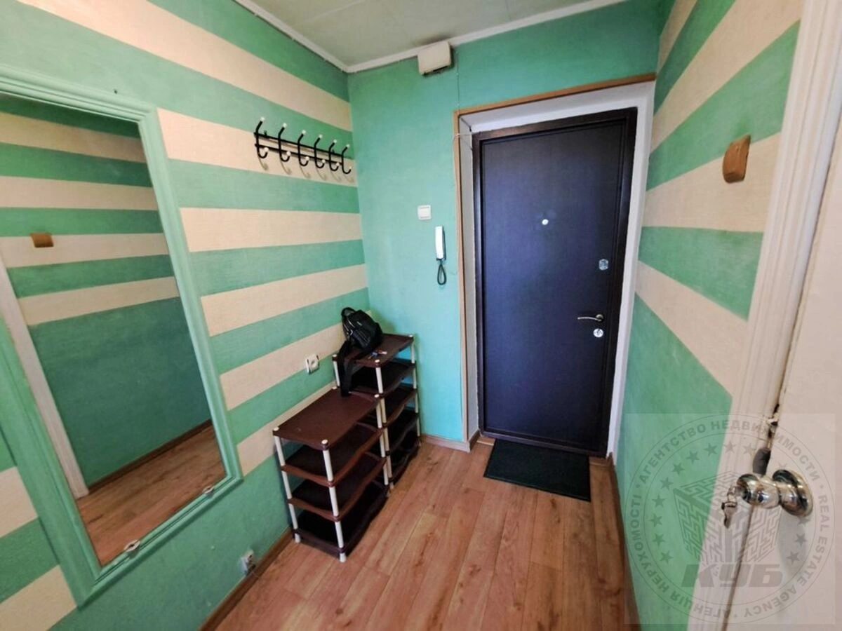 Продаж квартири 1 кімната, 29 m², 2 пов./9 поверхів. 35, Дегтярівська 35, Київ. 