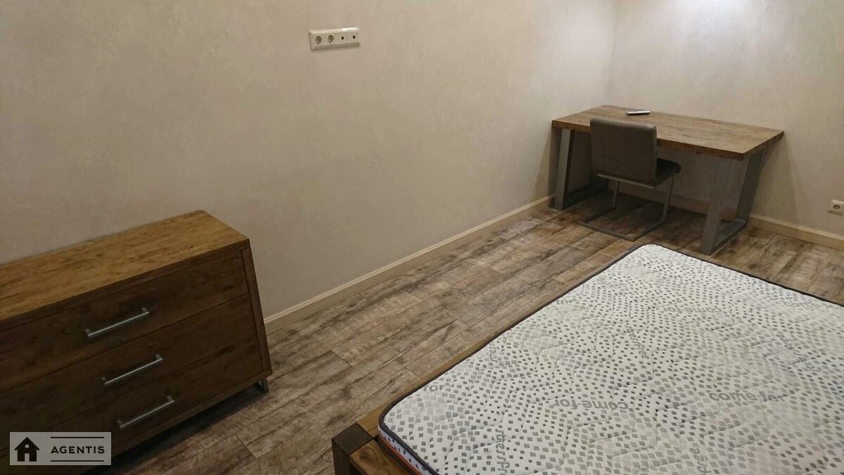 Apartment for rent. 2 rooms, 78 m², 3rd floor/15 floors. 42, Beresteyskyy prosp. Peremohy, Kyiv. 